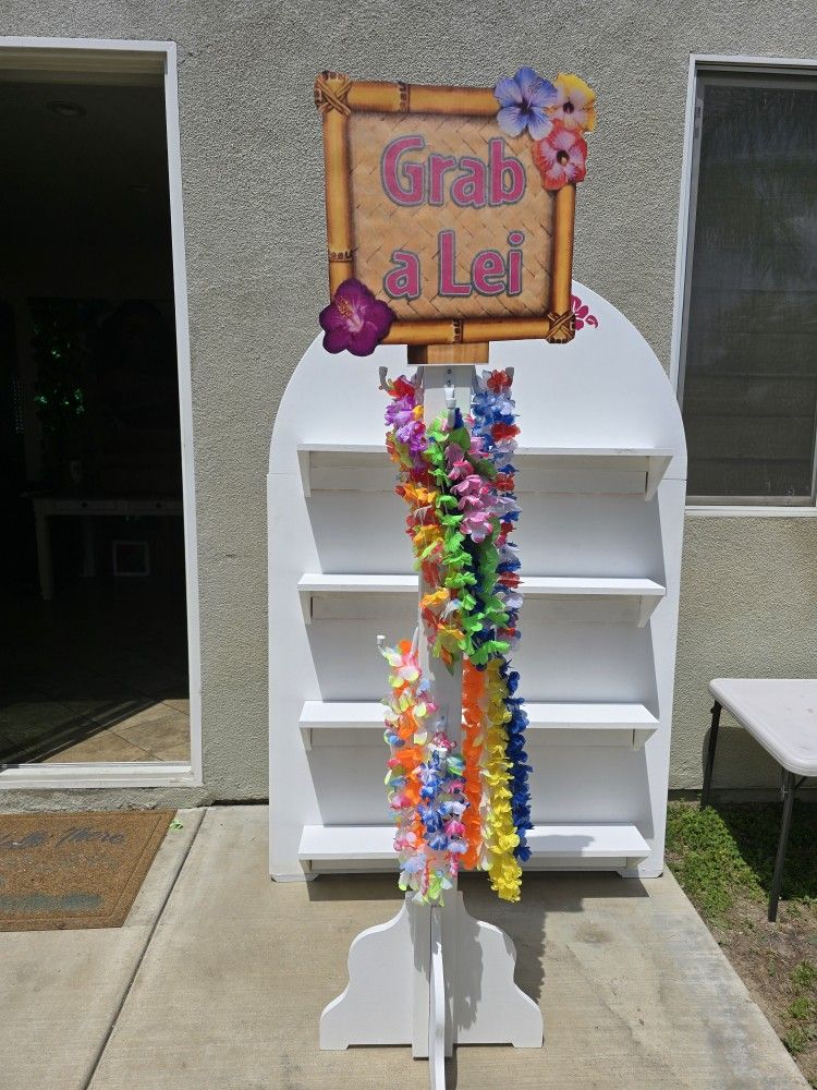 Lei Stand