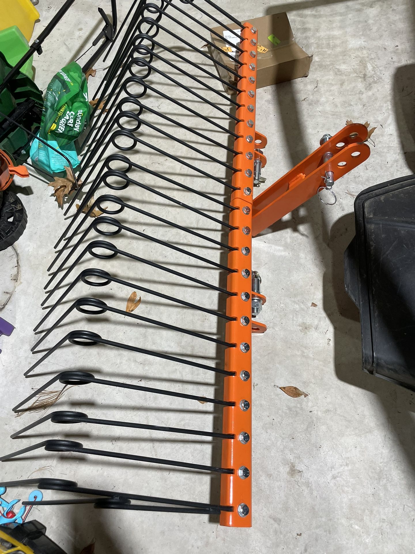 60" Durable Powder Coated Steel Pine Straw Rake Steel