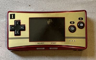 Famicom Special Edition Gameboy Micro