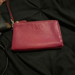 Coach Wallet 2 Hand Bags