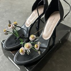 Floral Strapped Black Heels 