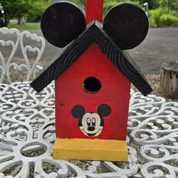 Mickey Mouse Birdhouse 