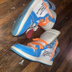 Jordan 1 UNC Off-White Size 9.5