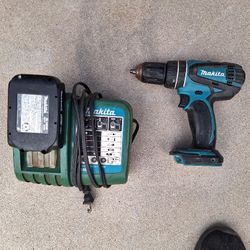 Makita Drill With Charger & Batery 