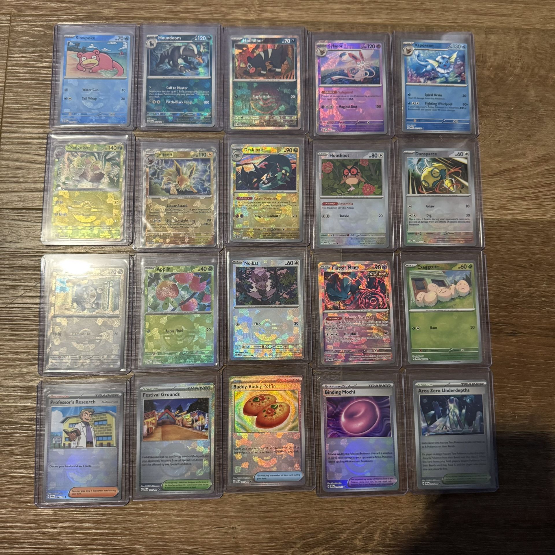 Pokemon Poke Ball Reverse Holofoil Trading Cards