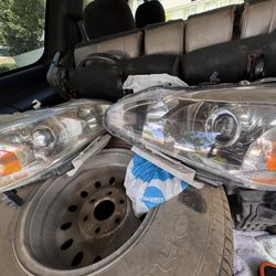 Head Lights 