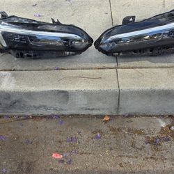 Honda Civic 2022 + Headlights Oem