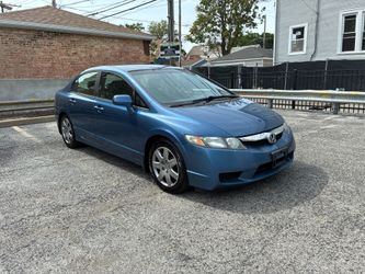 2010 honda Civic LX con 128 mil millas