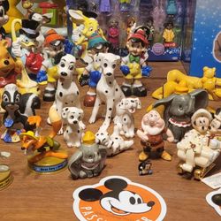 VINTAGE DISNEY JAPAN CERAMIC FIGURINES 