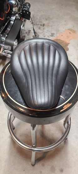 Solo Bobber Seat