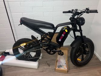 Windone E2 E-Bike – Only 112 Miles! (Needs Rear Tube/Tire)