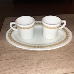 Vintage Pyrex Tiburon Cups And Plate