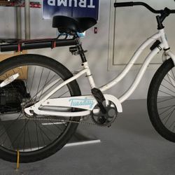 Beach Cruiser Bike