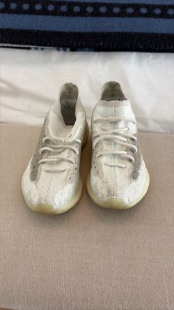 Yeezy Sneakers