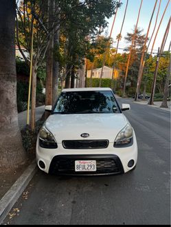Kia soul 2013 108800 miles clean title