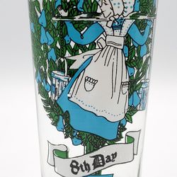 12 Days Of Christmas Tumbler Vintage Original Day 8 Eight Maids A-Milking.
