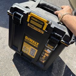 DEWALT 15.25 in. ToughSystem 2.0 Compact Deep Tool Box