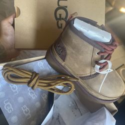 Kids Uggs Boots Size 10 