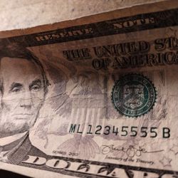 Rare five Dollar Bill    Best offer Up