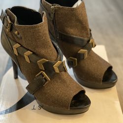 Ninewest Highheels Size 8