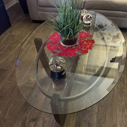 Living Room Tables 