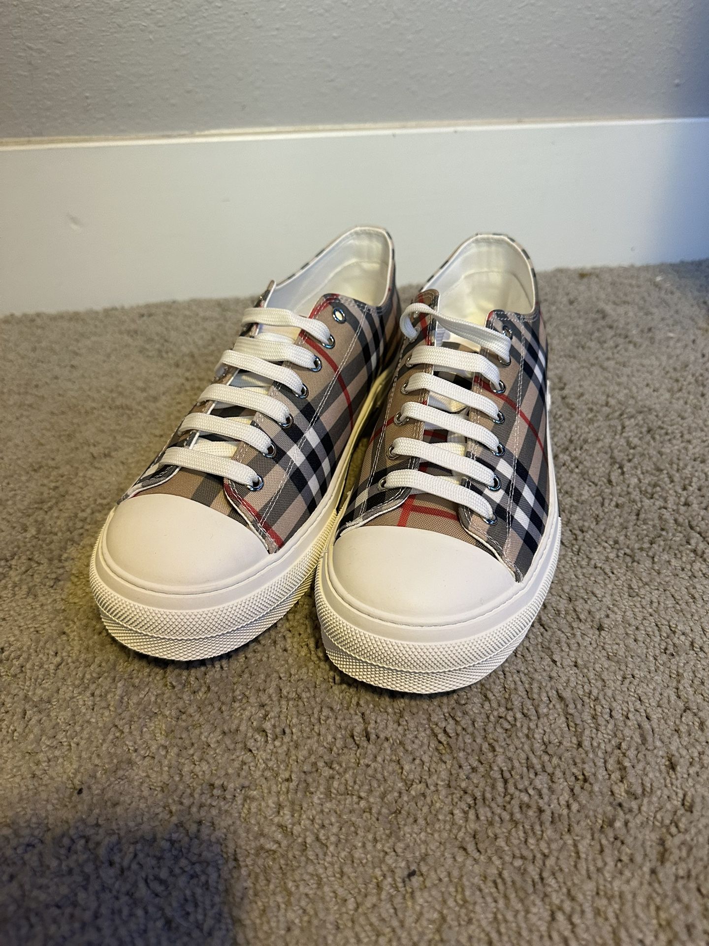 Burberry Shoes