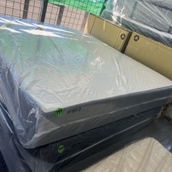 KING SIZE “BED IN A BOX” HYBRID MATTRESS & BOX SPRINGS BED SET