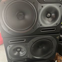 $65 Behringer Truth B2031A Studio Monitors (Pair) – One Works, One Needs Repair