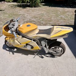Gasoline Scooter Mini Bike MDL Kiss My Candy Hu