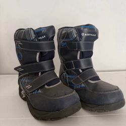 Boys Snow Boots Size 3