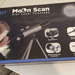 Brand New Still In Package Kid Lunar Telescope
