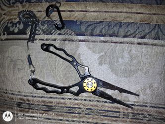 STURDY Fishing Plyers Only $5!!!