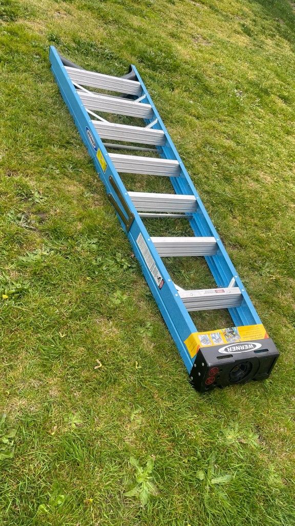 8F STEP LADDER