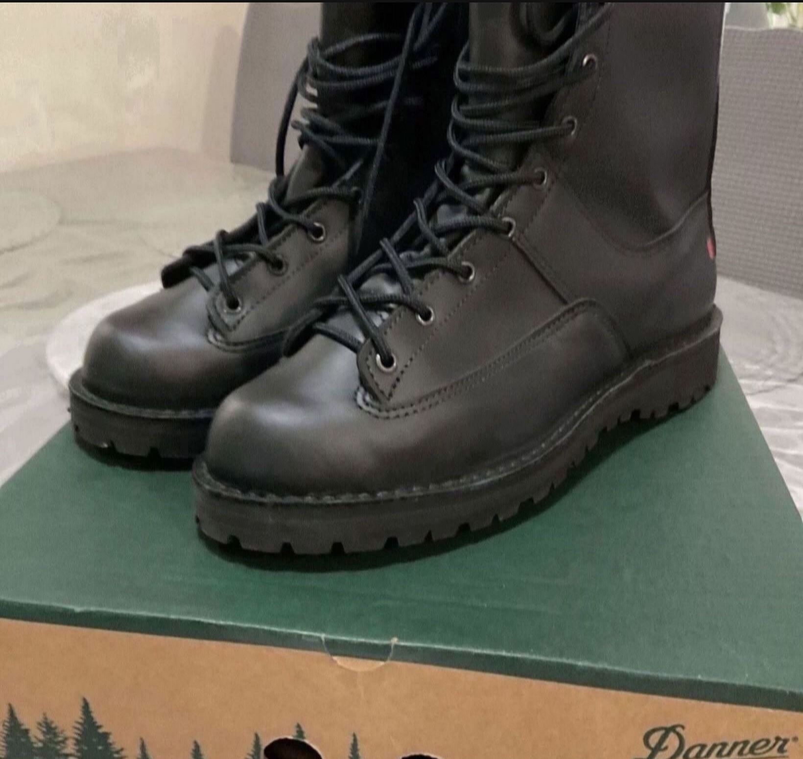 New Men Danner Boots 