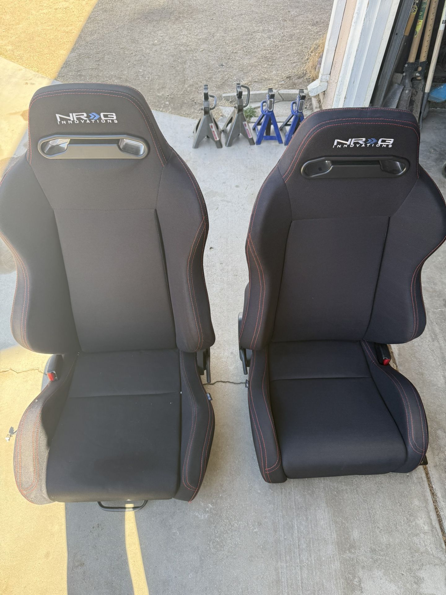 NRG seats With 350z Bracket