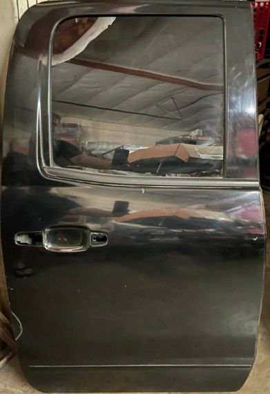 07-13 Silverado Extended Cab Passenger Right Door Chevy Chevrolet Black