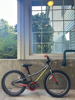 Specialized Riprock Coaster 20” Lightweight Kids Bike
