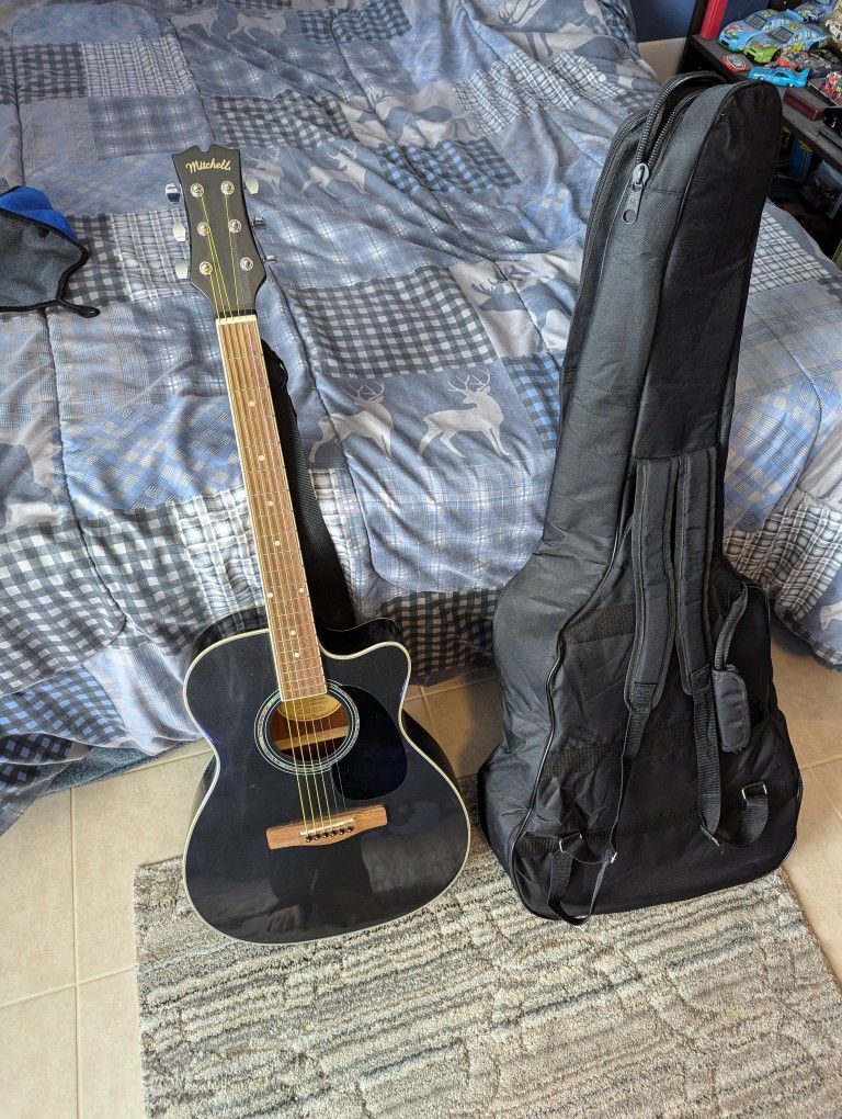 Mitchell Auditorium Acoustic-Electric Guitar
