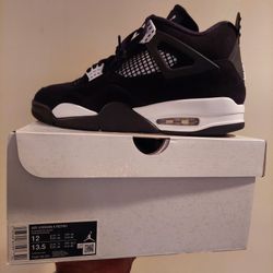 Air Jordan 4 retro "White Thunder" SIZE 12