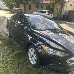 2017 Ford Fusion Hybrid