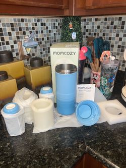 NIB Momcozy light blue stainless Portable Travel Cooler 22oz