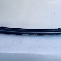 2024-2025.CHEVROLET EQUINOX EV FRONT CENTER  DAYTIME RUNNING LIGHT OEM 