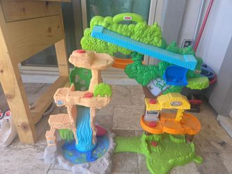 Vintage Fisher-Price Little People Share & Care Safari interactive toddler playset