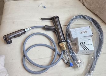 d New Pull-Out Vaniti Faucet – Elegant Brown Finish