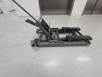 Motorcycle lift