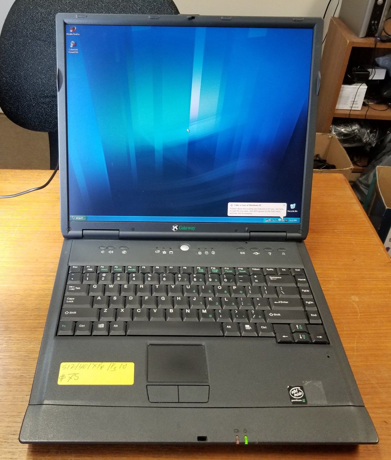 Fixed Price: Gateway solo 9500 Windows XP 15.6" Laptop