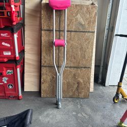Crutches 