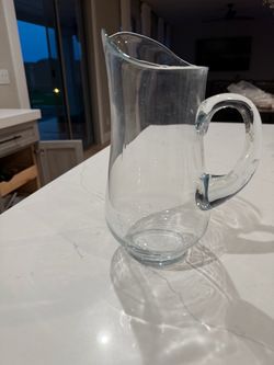 Glass Water Pitcher with Handle