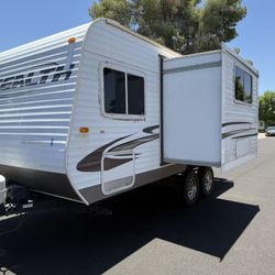 2012 Forest River EVO 20ft With Slide 