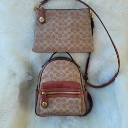 Coach Originales $180, Por Las Dos. 